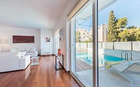 Adelos Group Stay In Elliniko
